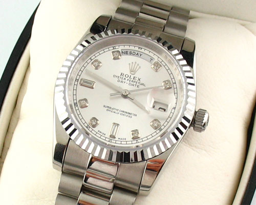 ROLEX OYSTER PERPETUAL DAY-DATE F822 -